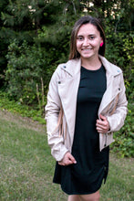 Load image into Gallery viewer, Quinn Leather Fringe Jacket
