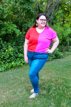 Load image into Gallery viewer, Ivy Pink &amp; Red Toned Top
