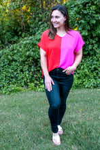 Load image into Gallery viewer, Ivy Pink &amp; Red Toned Top
