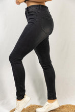 Load image into Gallery viewer, Willow Mid Rise Skinny Jeans
