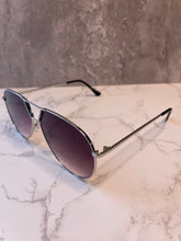Load image into Gallery viewer, Malia  Aviator Sunglasses
