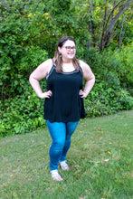 Load image into Gallery viewer, Gracie Scallop Bottom Top
